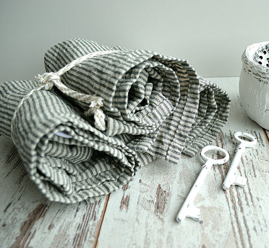 Striped Linen towel / Bath washed linen towels / Simple rustic kitchen towels / Hand linen towels / Guest linen towels