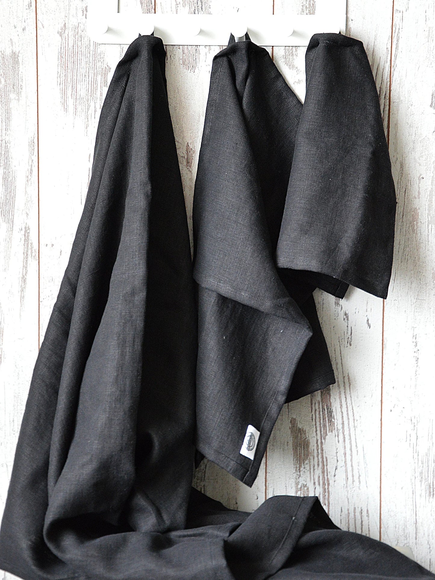 Thick linen towel / Deep black linen towels / Simple hand / face / tea towels / Softened 100% linen towels / Guest linen towels